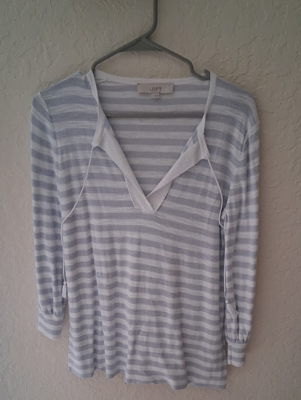 LOFT Pale Blue & White Striped V-Neck Pullover